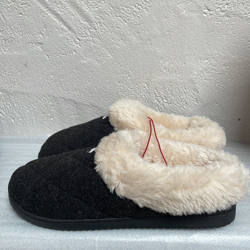 Women’s memory foam slippers